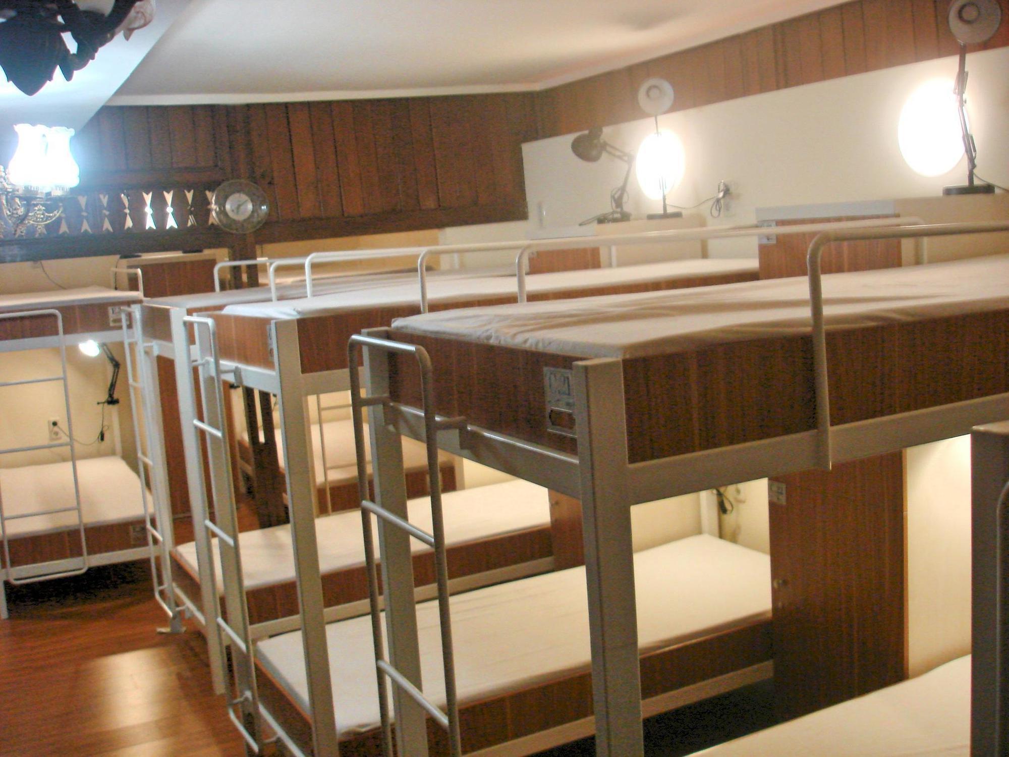 בנדונג Reddoorz Hostel @ Dago 2 מראה חיצוני תמונה