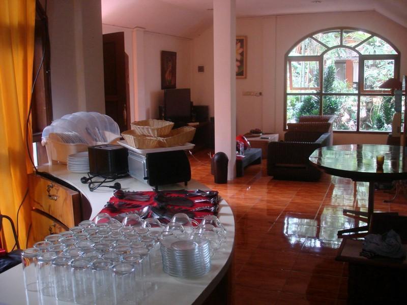 בנדונג Reddoorz Hostel @ Dago 2 מראה חיצוני תמונה
