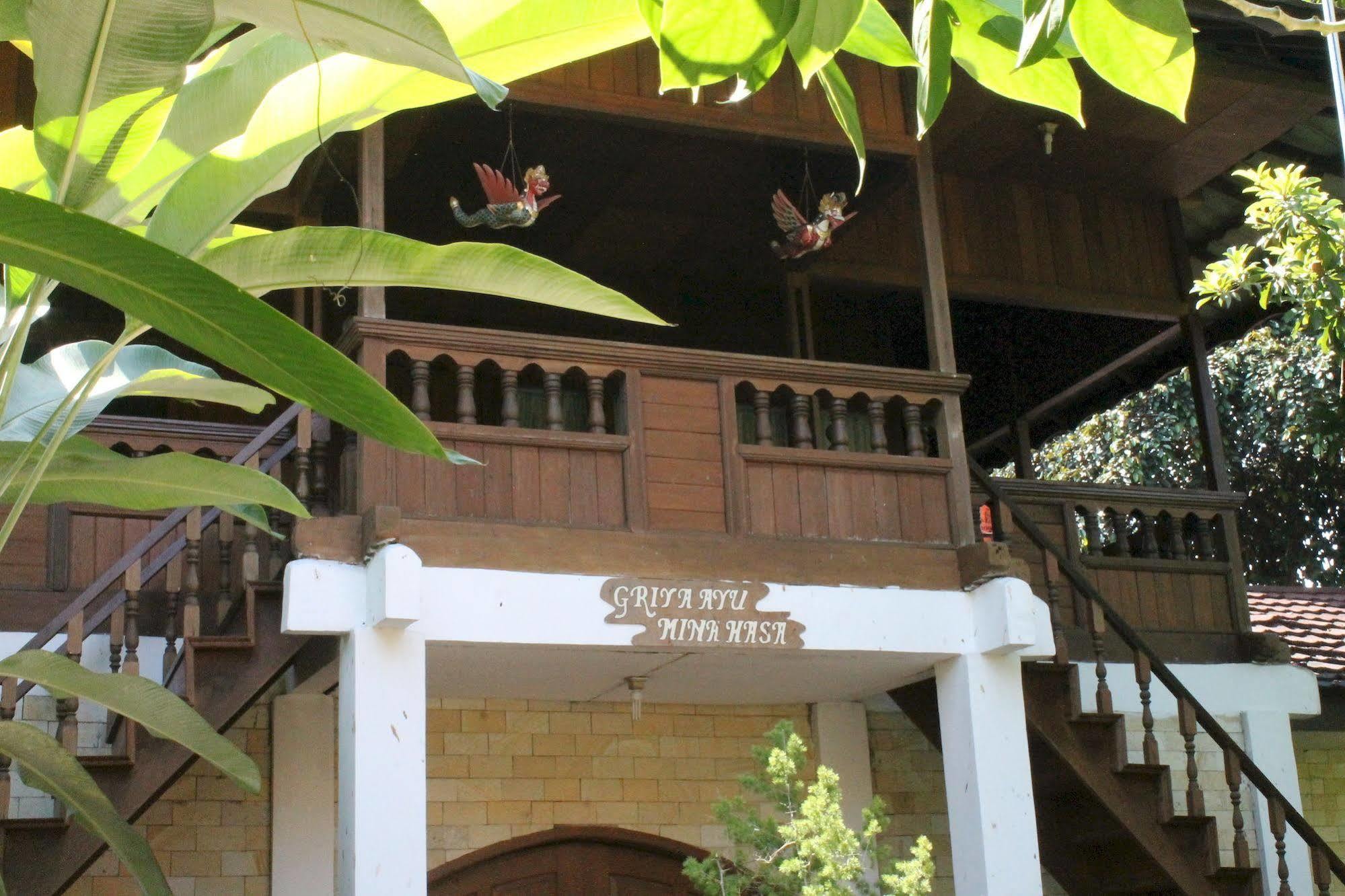 בנדונג Reddoorz Hostel @ Dago 2 מראה חיצוני תמונה