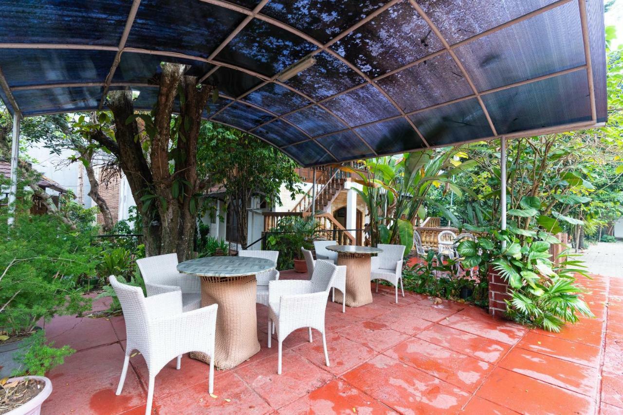 בנדונג Reddoorz Hostel @ Dago 2 מראה חיצוני תמונה